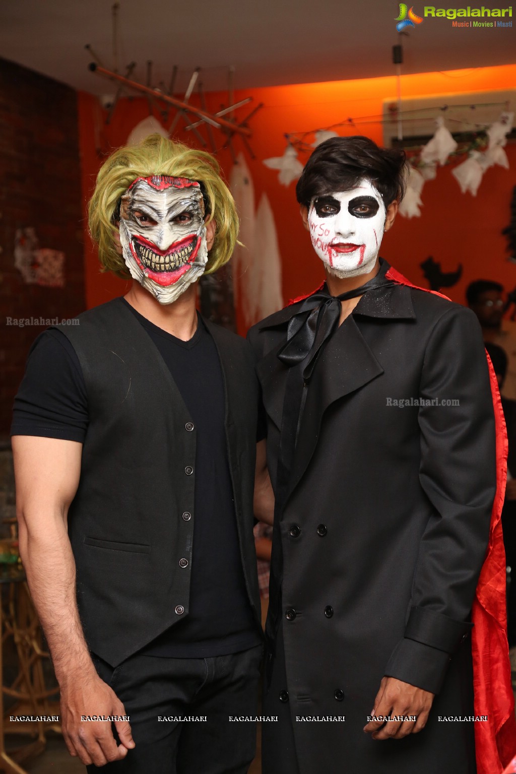 Masquerade at Lakhotia College of Design