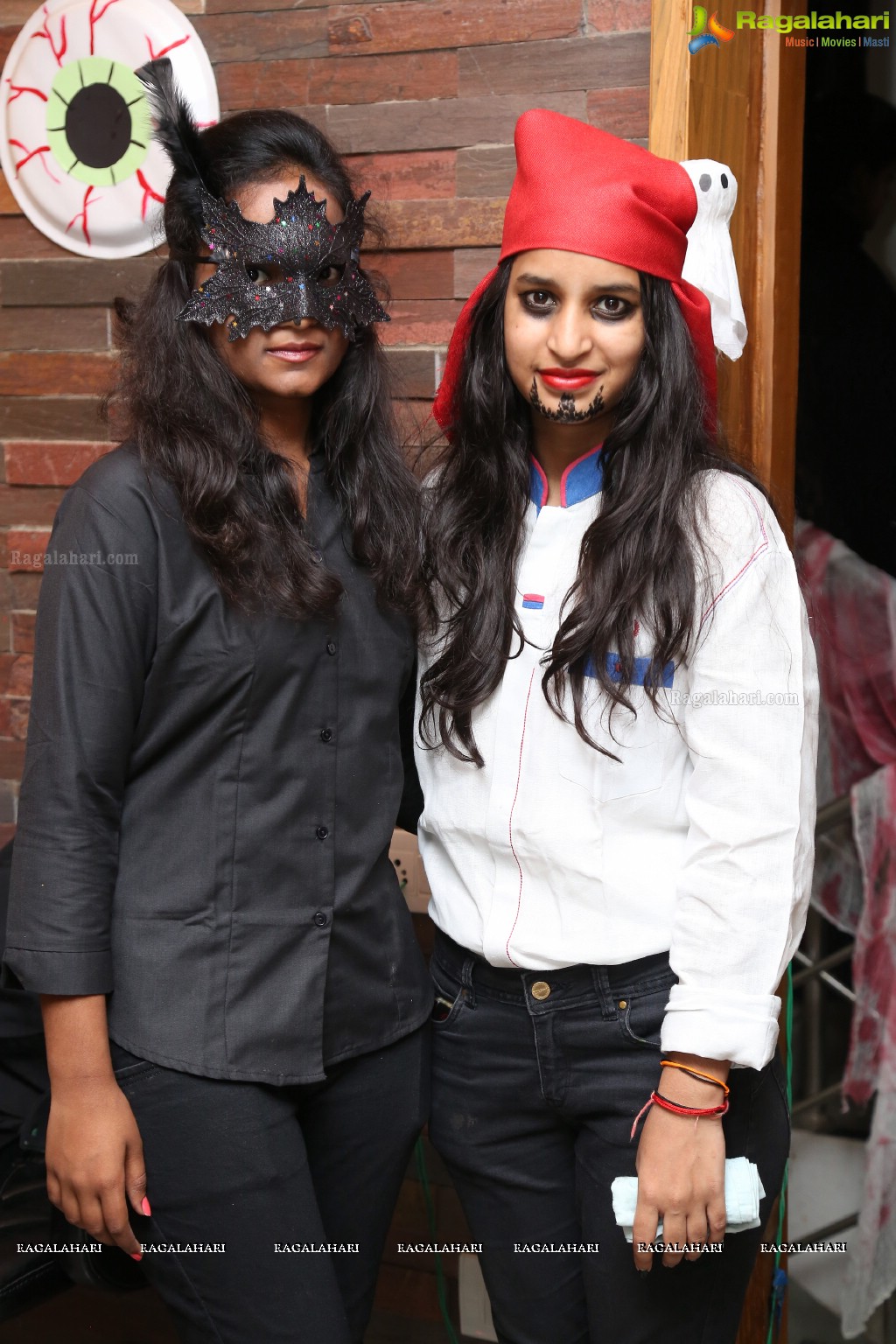 Masquerade at Lakhotia College of Design