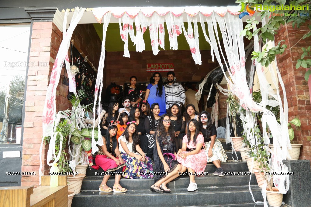 Masquerade at Lakhotia College of Design