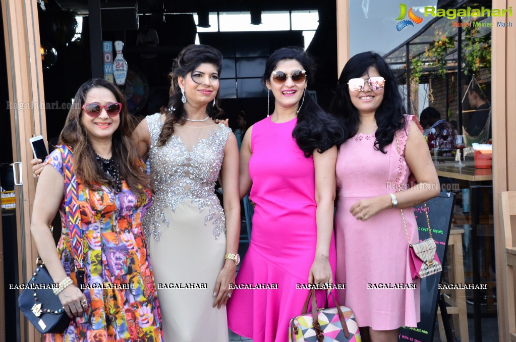 Meenu Soni Birthday Party at KARMA