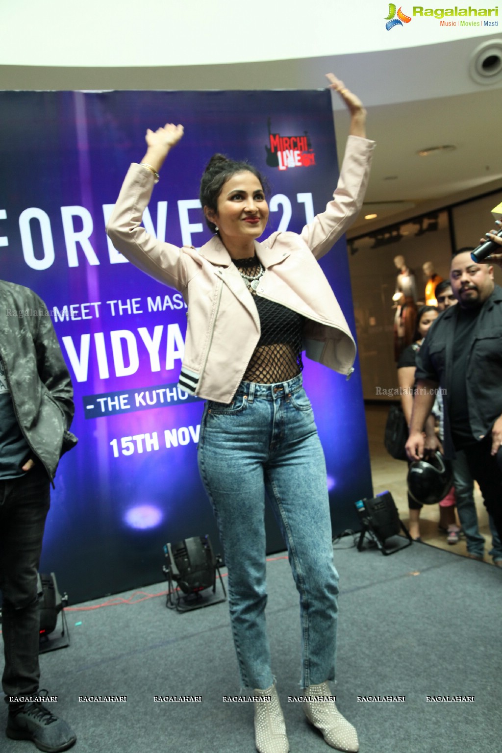 Meet and Greet with Vidya Vox at Forever 21, Forum Sujana Mall