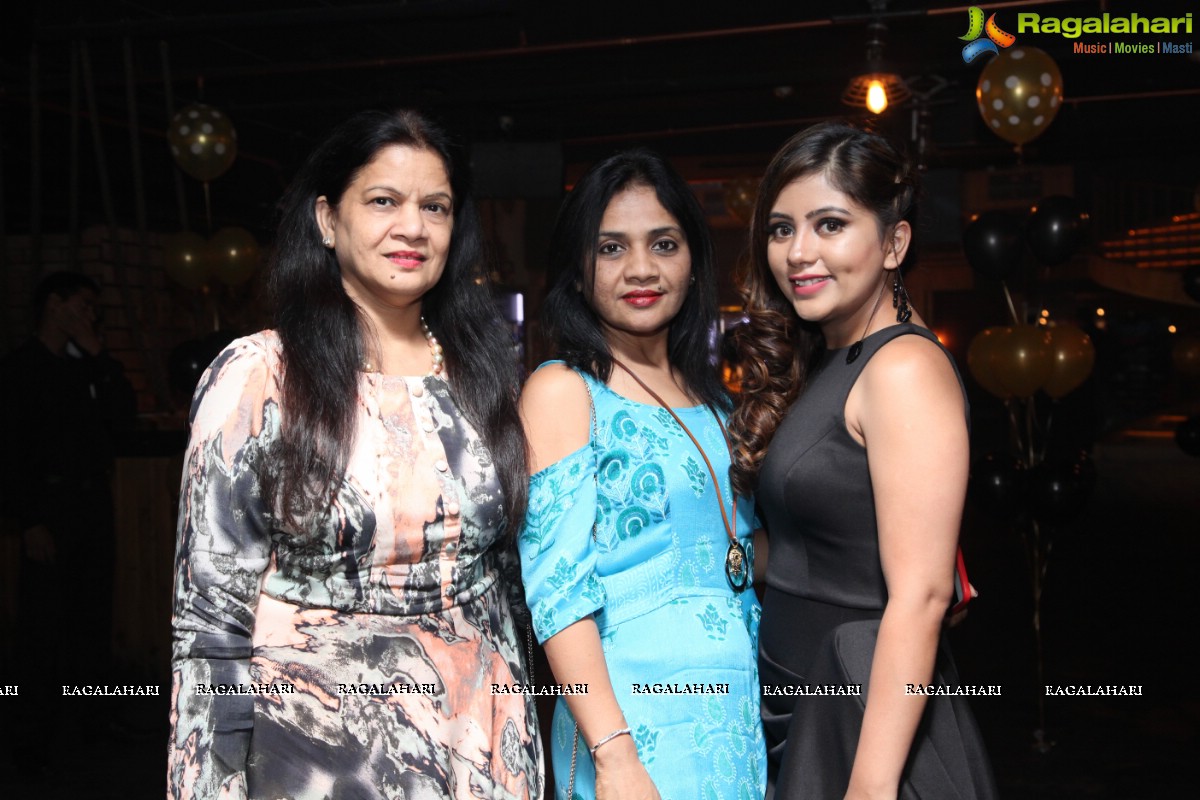 Sunita Gupta Birthday Bash at HyLife Brewing Company, Hyderabad