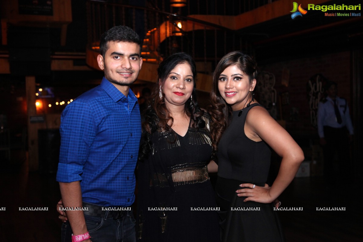 Sunita Gupta Birthday Bash at HyLife Brewing Company, Hyderabad