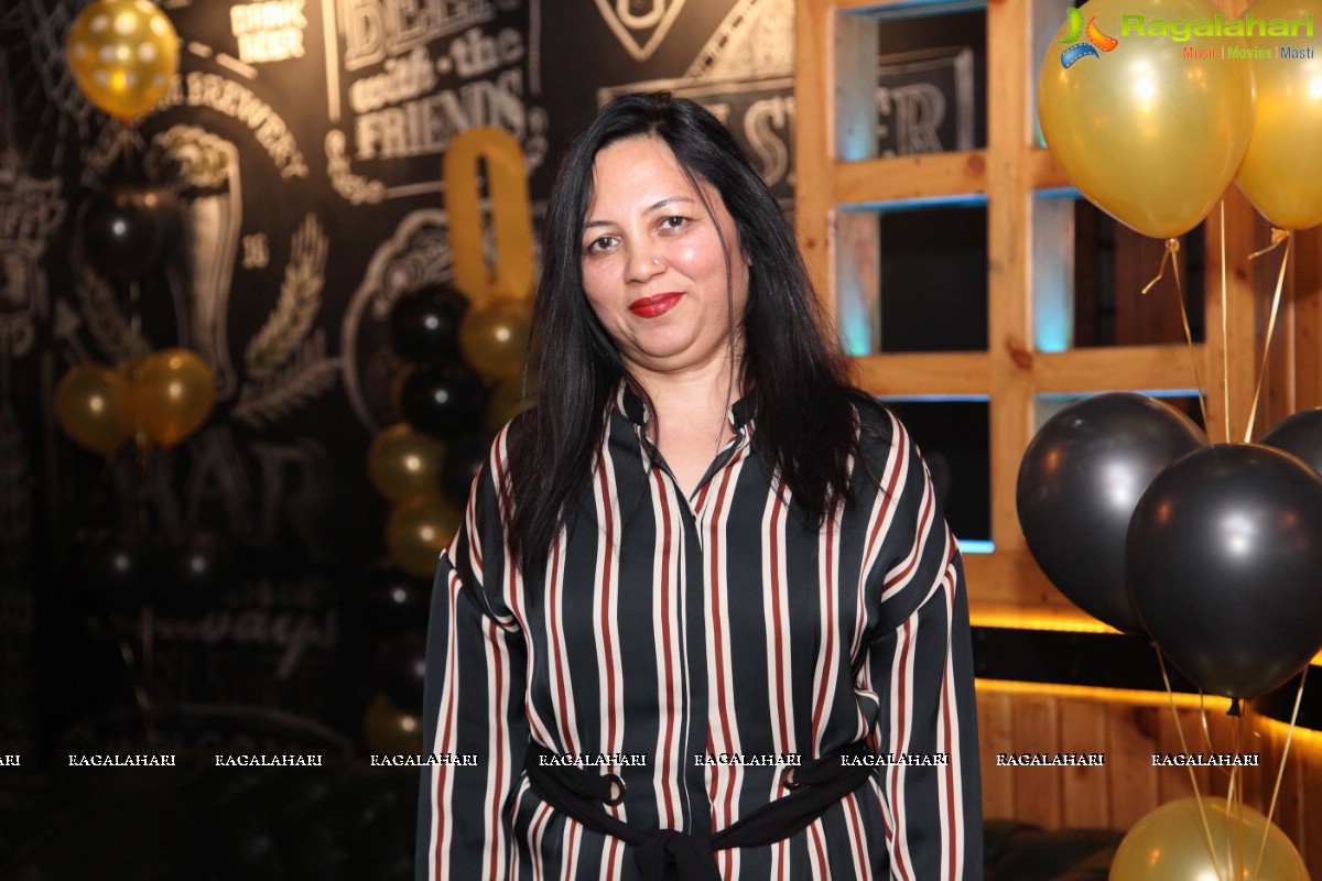 Sunita Gupta Birthday Bash at HyLife Brewing Company, Hyderabad