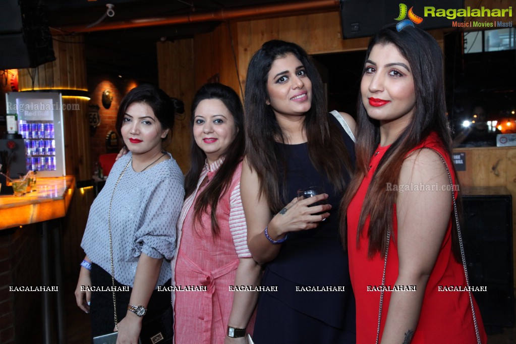 Reema Arora Birthday Party at HyLife Brewing Company