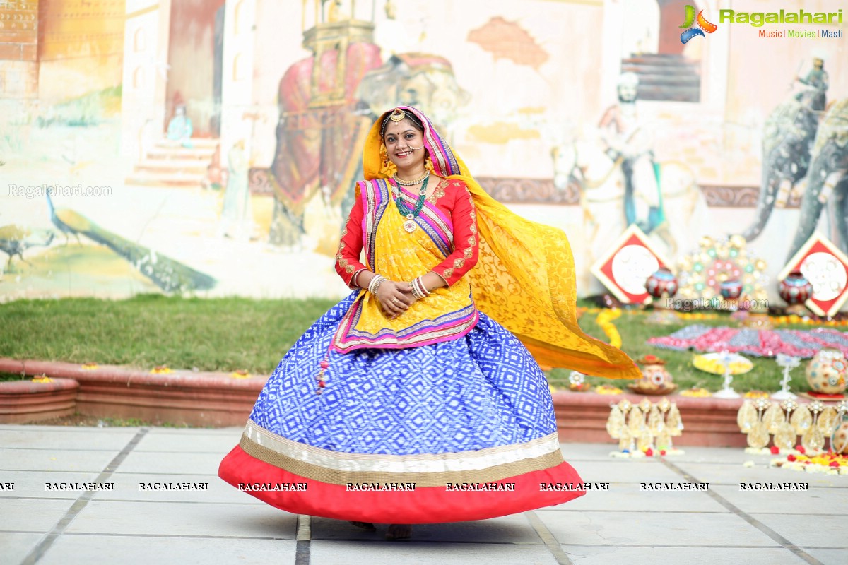 Ghoomar Jhumar by Saheli Club at The Chiraan Fort Club