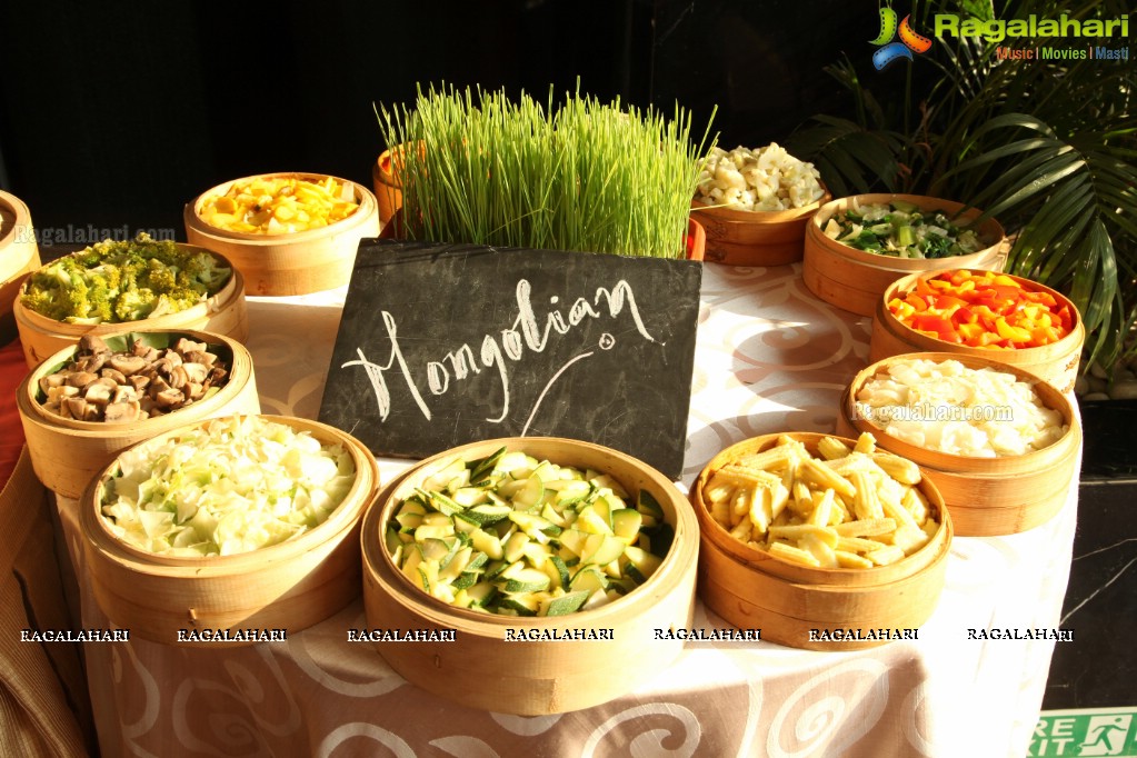 Victorian Hi-Tea Party by Manisha Kapoor at Taj Vivanta Pool Side