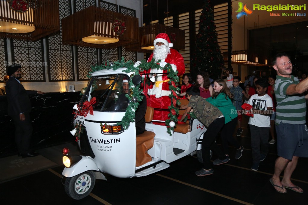 Tree Lightning Ceremony 2017 at The Westin