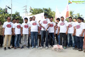 Ravi Babu's Adhugo Padayatra