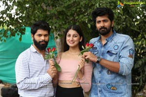 Etuvaipo Nee Parugu Movie Launch