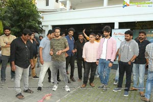 Vijay Deverakonda's Taxiwala Success celebrations