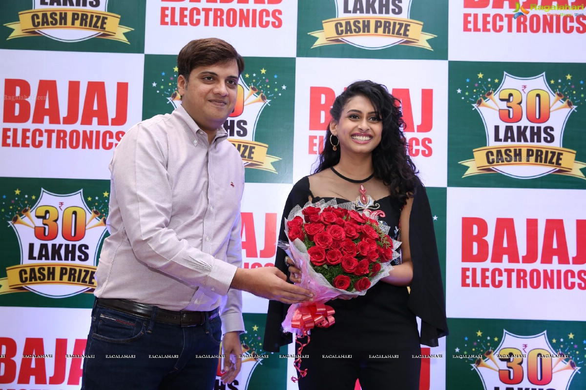 Nitya Naresh Announces Bajaj Electronics Lucky Draw Winner of Rs. 30 Lakhs at Forum Sujana Mall, Hyderabad