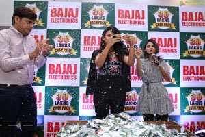 Nitya Naresh Picks up Bajaj Electronics Lucky Draw Winner