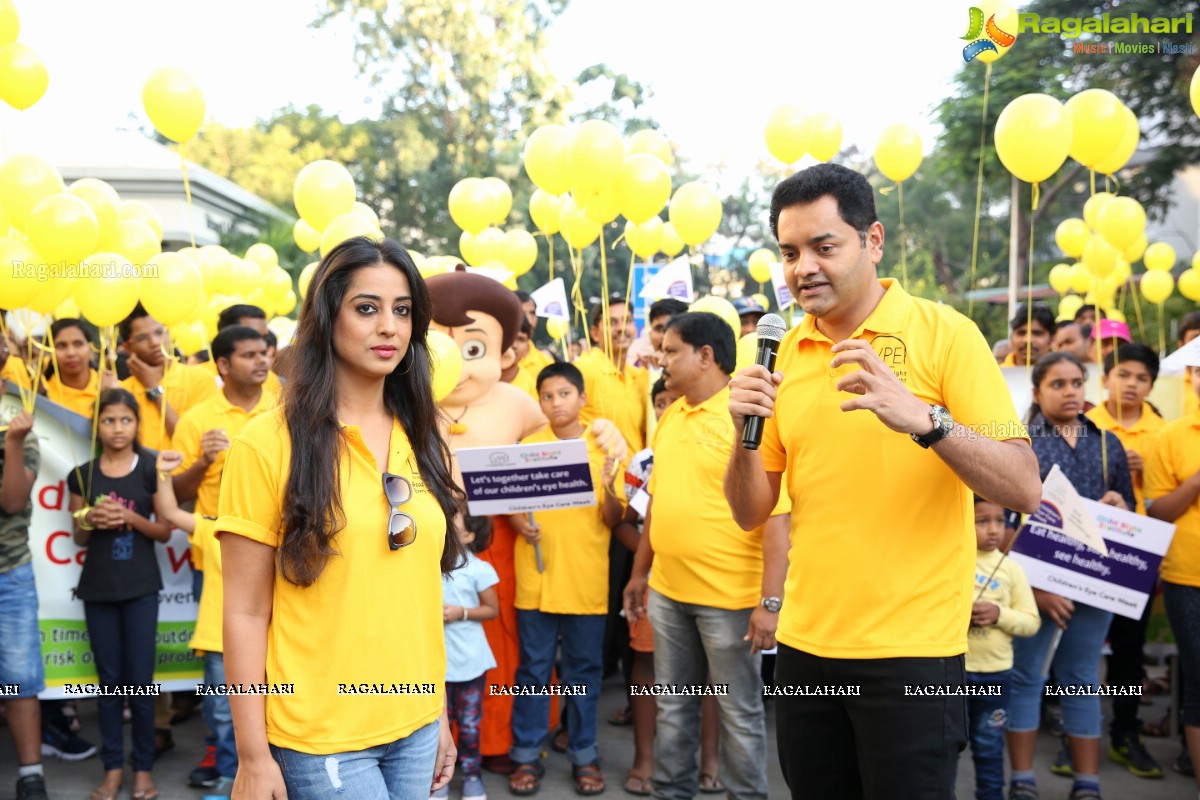 Bollywood Actress Ms. Mahie Gill Flags Off Children’s Eye Care Week 2018 Walk at L V Prasad Eye Institute