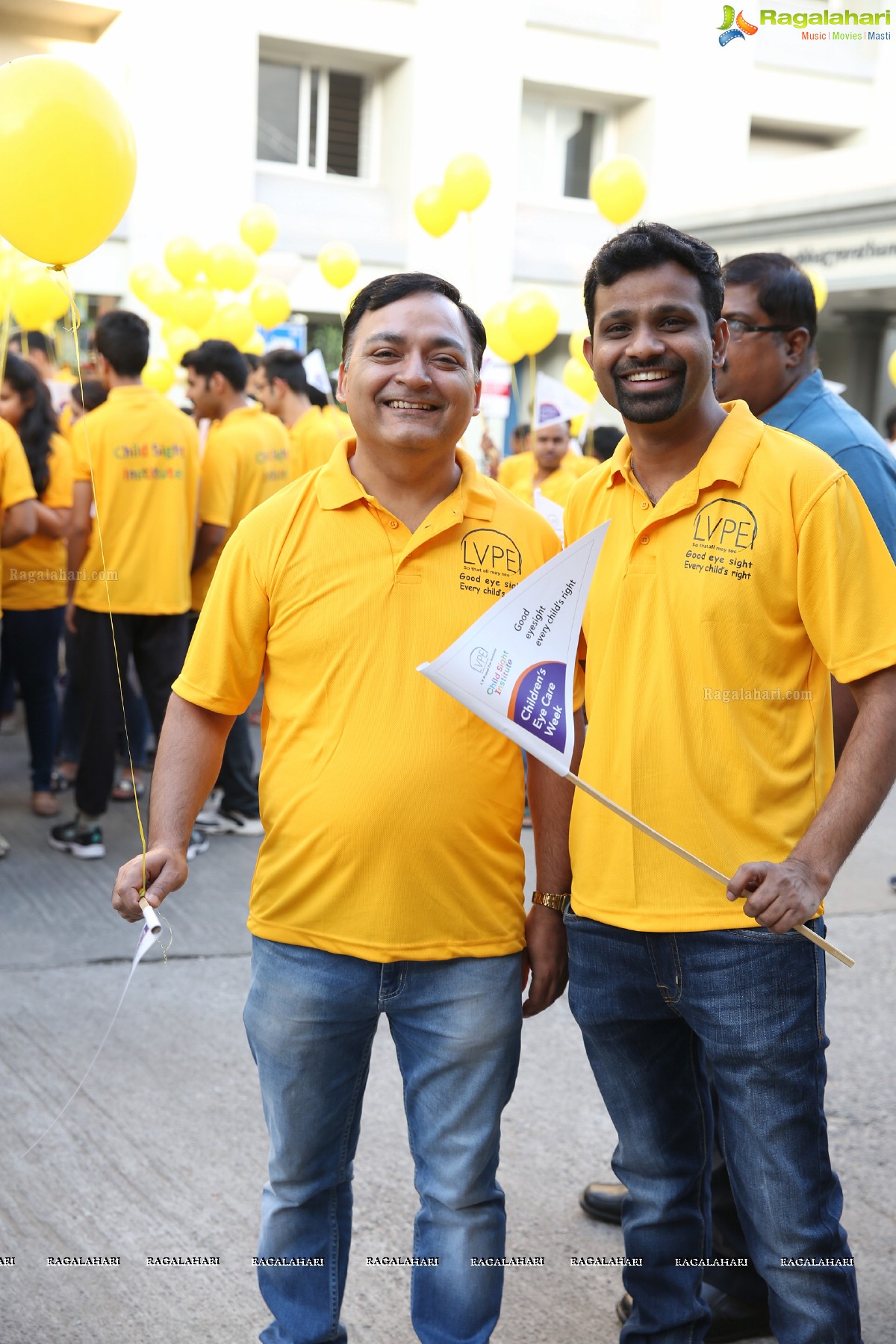 Bollywood Actress Ms. Mahie Gill Flags Off Children’s Eye Care Week 2018 Walk at L V Prasad Eye Institute