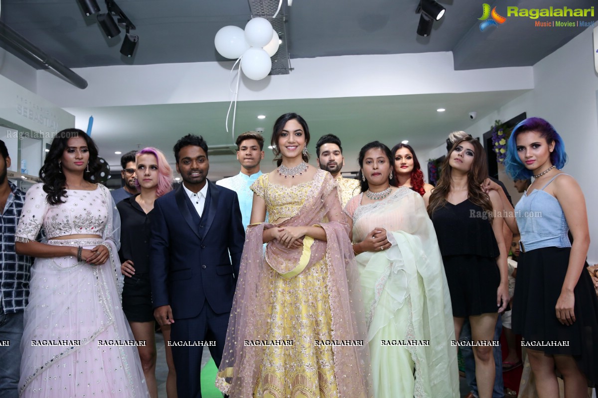 Depar Ecstatic Salon Fashion Show @ Jubilee Hills