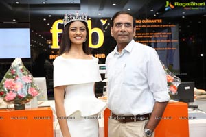 6th fbb Store launched by Shreya Rao