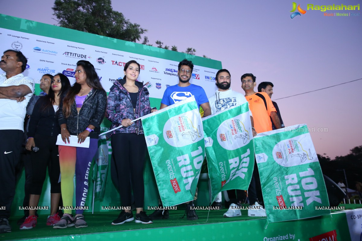 16th edition of ‘Freedom Hyderabad 10K Run 2018’ at Necklace Road