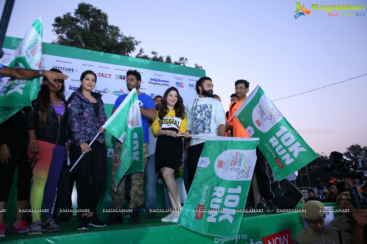 16th edition of ‘Freedom Hyderabad 10K Run 2018’ at Necklace Road