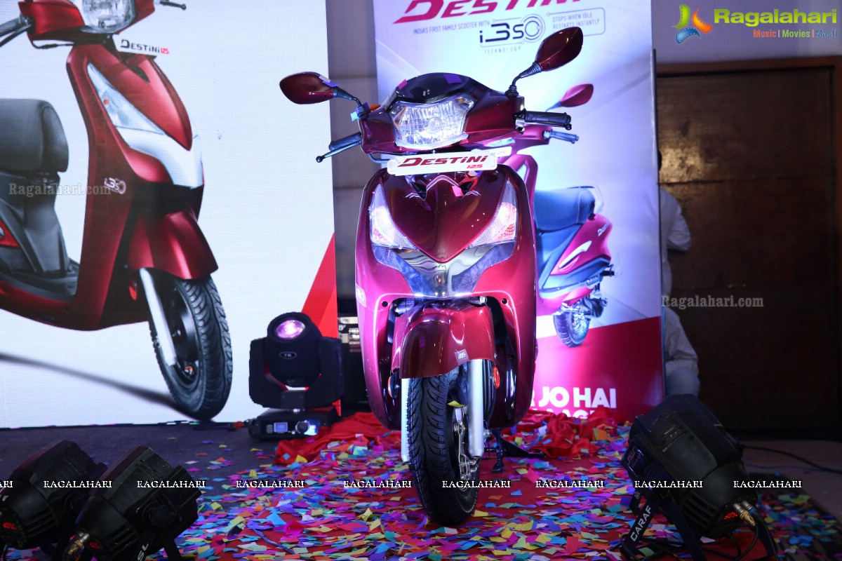 Pullela Gopichand Launches The Hero Motocorp Destini 125