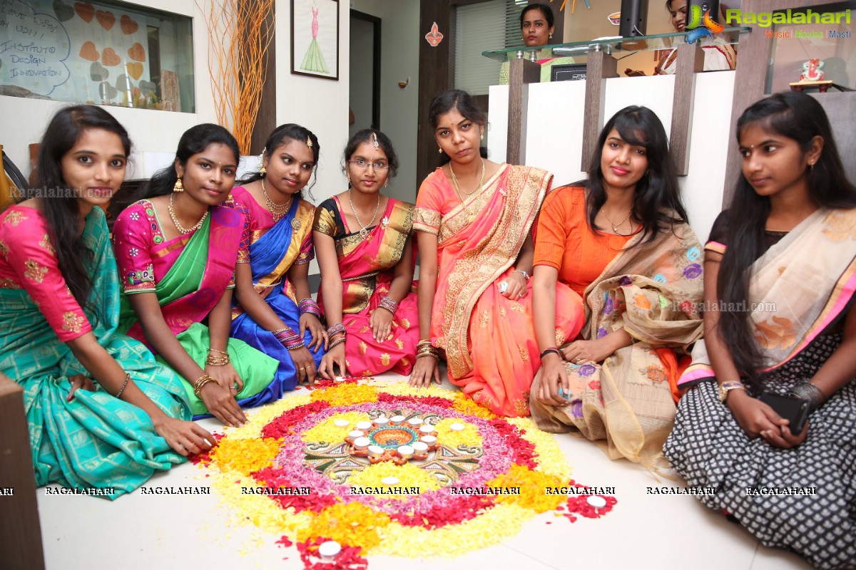 Instituto Design Innovation (IDI) Celebrates Diwali With Diya Decoration & Traditional Dresses