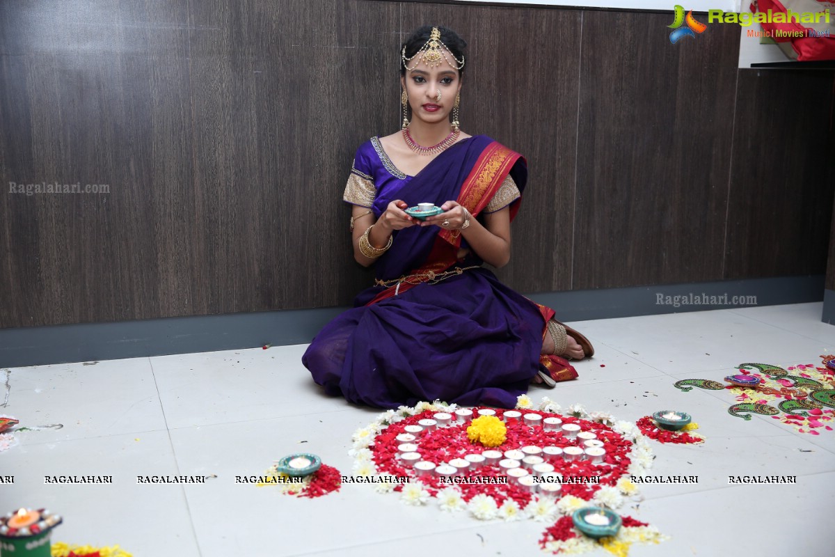 Instituto Design Innovation (IDI) Celebrates Diwali With Diya Decoration & Traditional Dresses