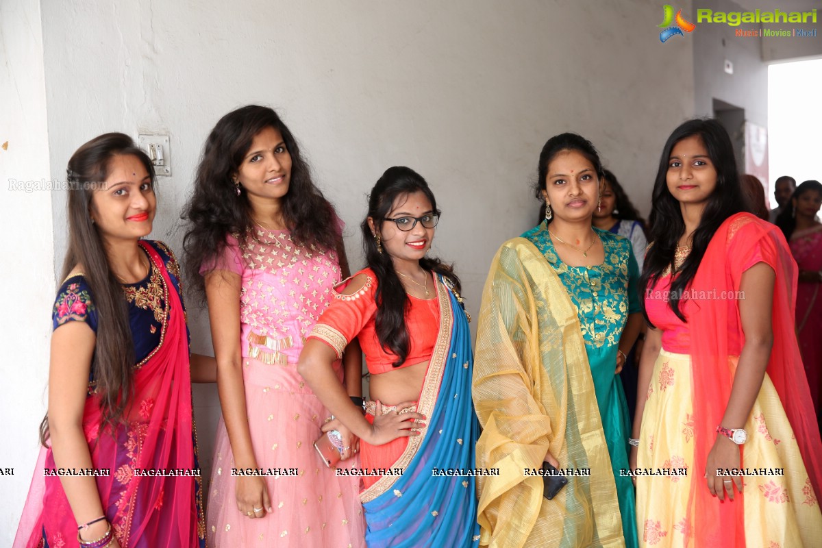 Instituto Design Innovation (IDI) Celebrates Diwali With Diya Decoration & Traditional Dresses