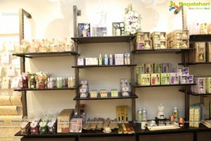 Ripple Fragrances Opens Its ‘Iris Aroma Boutique’