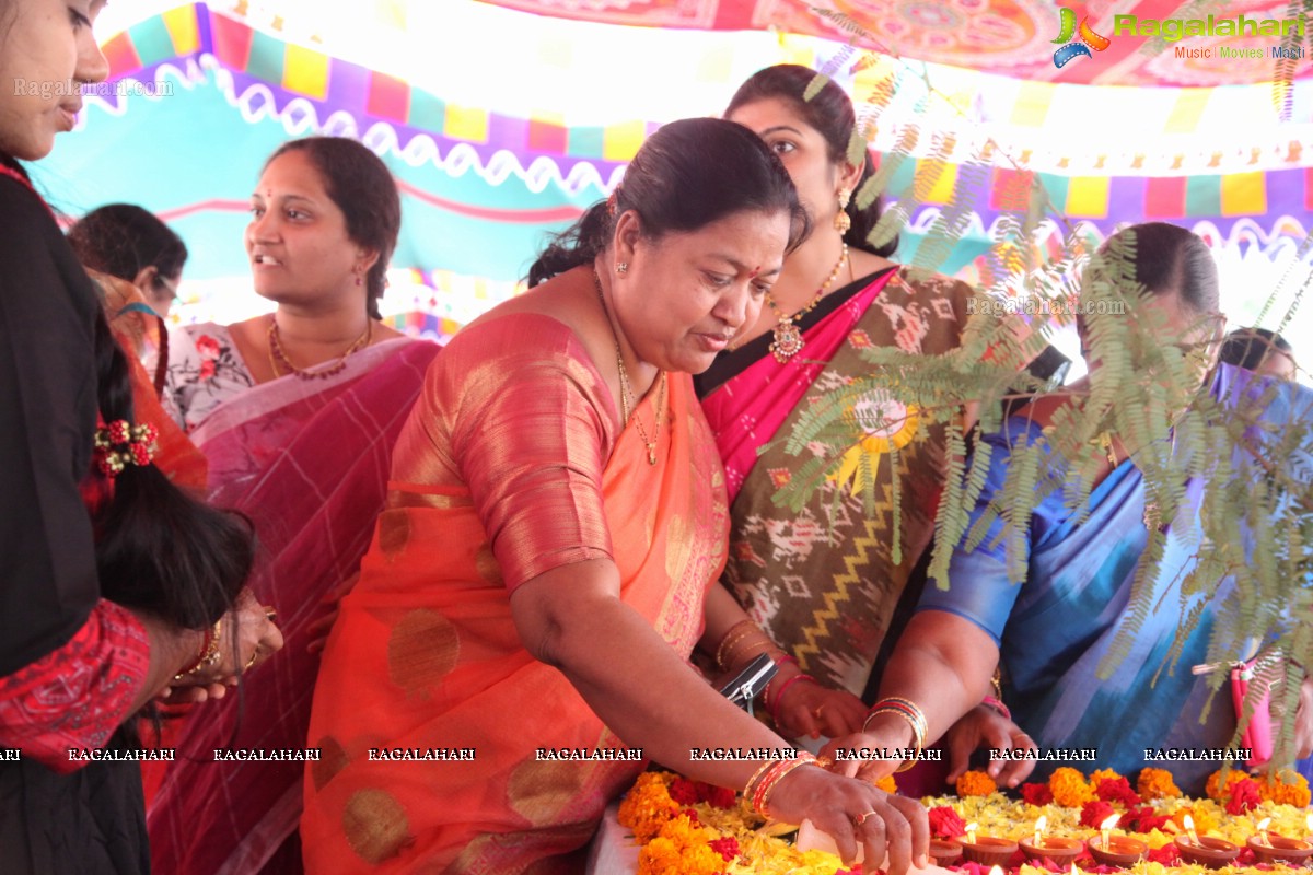 Kovvali - Denduluru’s Picnic Celebrates 25th Anniversary