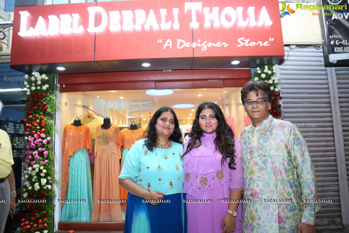 Label Deepali Tholia Opens Its 1st Store In Hyderabad at King Koti X Roads