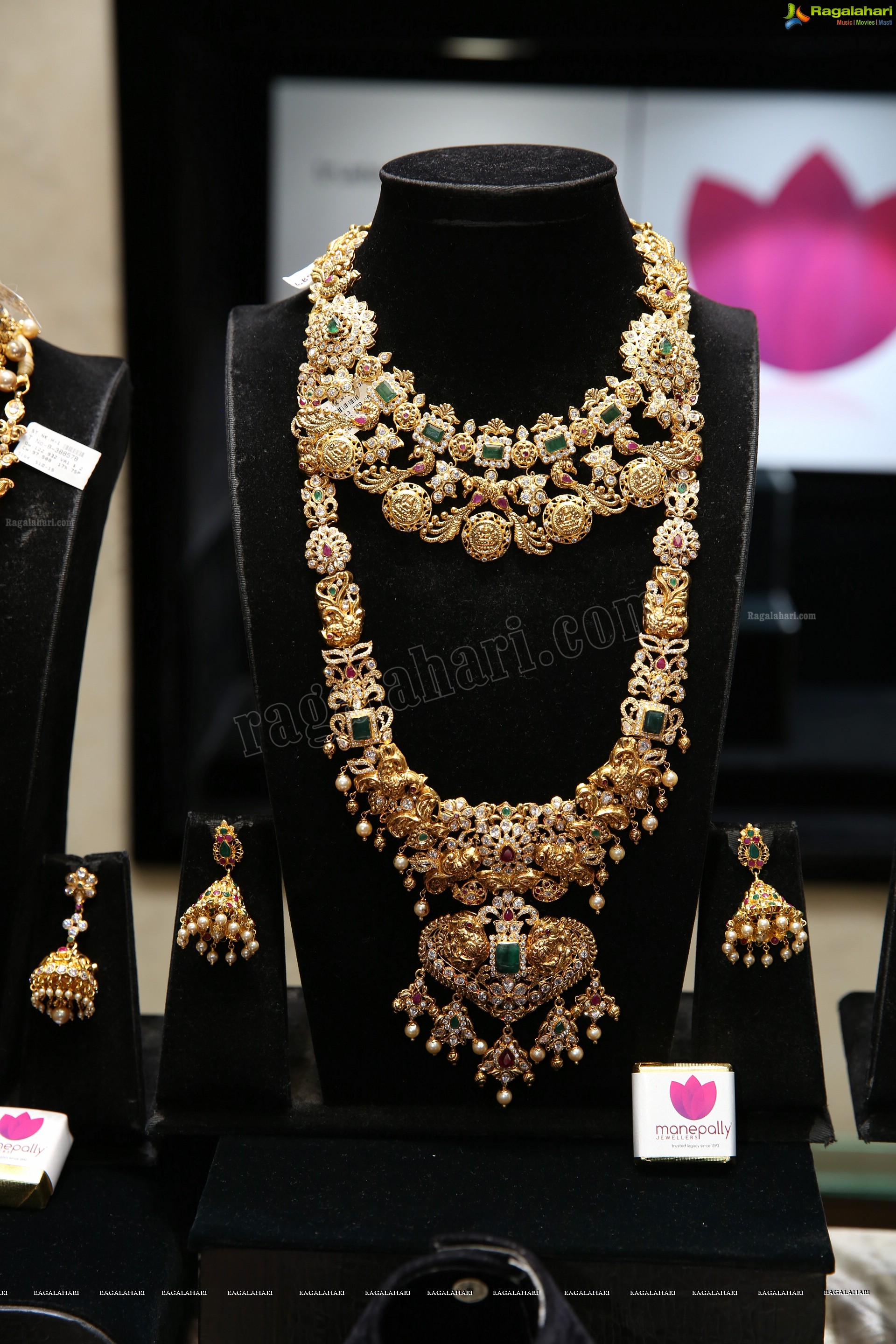 Manepally Jewellers Exclusive Dhanteras Festive Collection Launch 2018