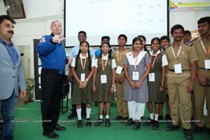 NASA Experts Encourage Students at HPS