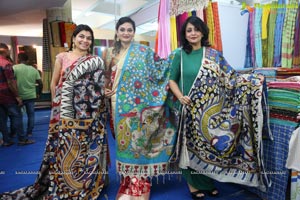 National Silk Expo-2018 begins at Sri Satya Sai Nigamagamam