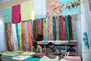 National Silk Expo-2018 begins at Sri Satya Sai Nigamagamam