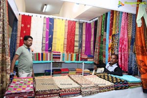 National Silk Expo-2018 begins at Sri Satya Sai Nigamagamam