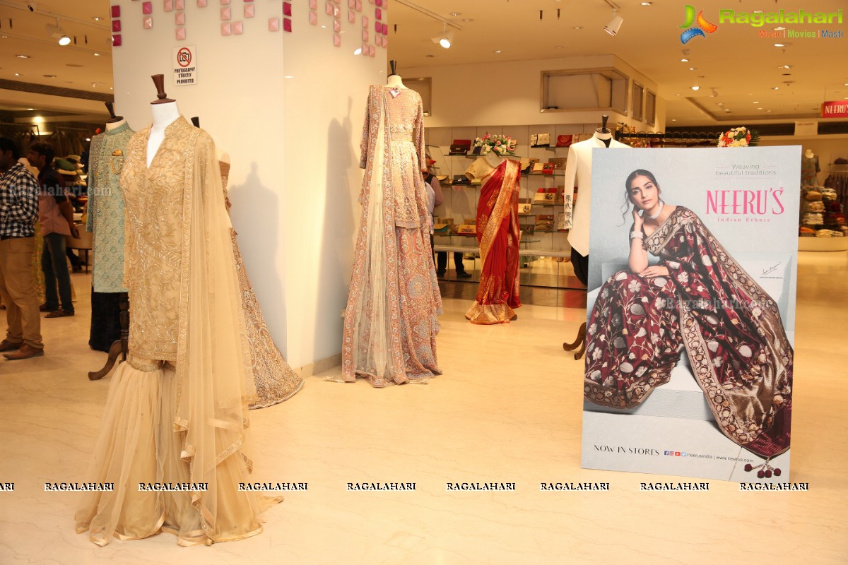 Neeru’s Emporio Exquisite Festive & Wedding Collection 2018 Launch