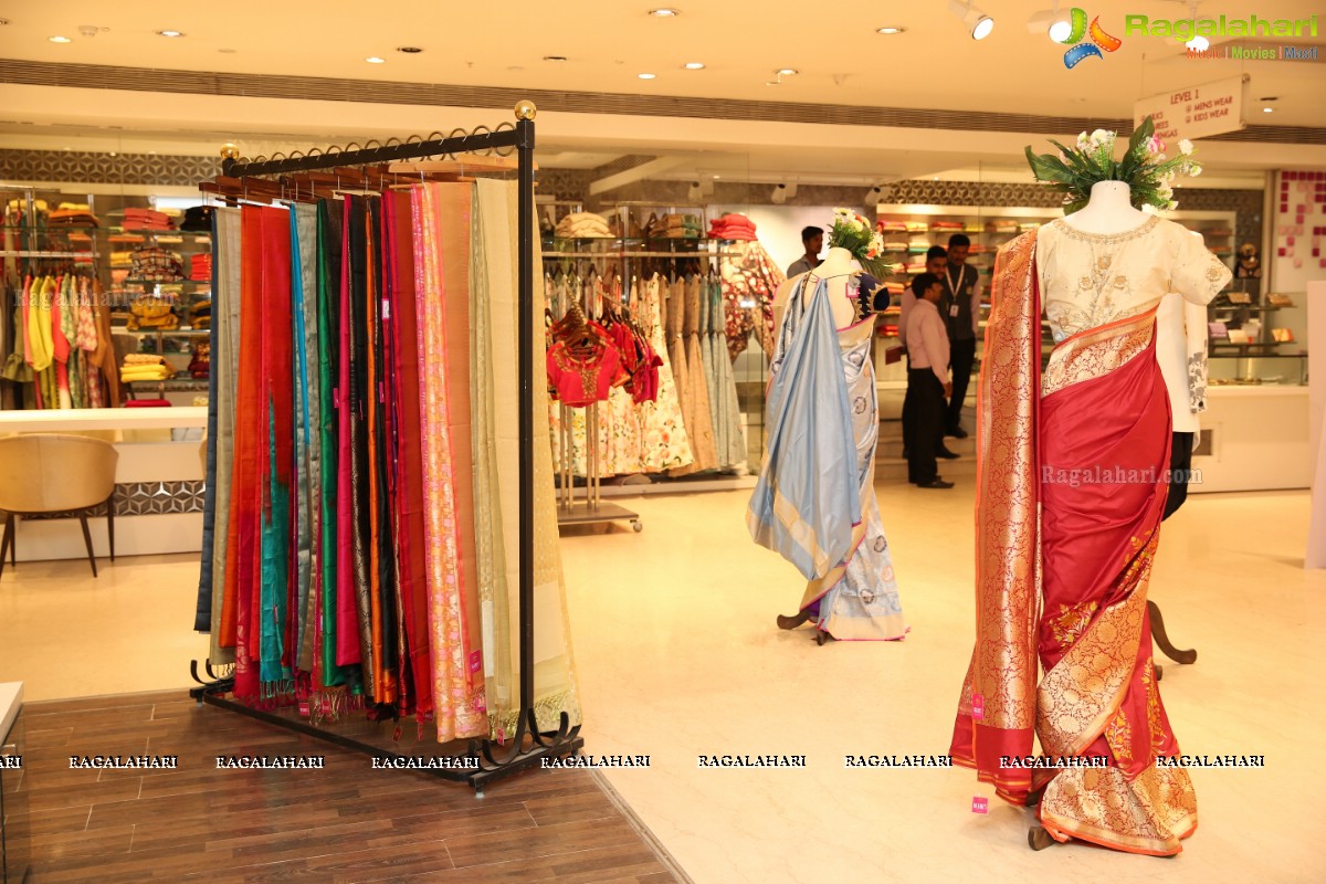 Neeru’s Emporio Exquisite Festive & Wedding Collection 2018 Launch