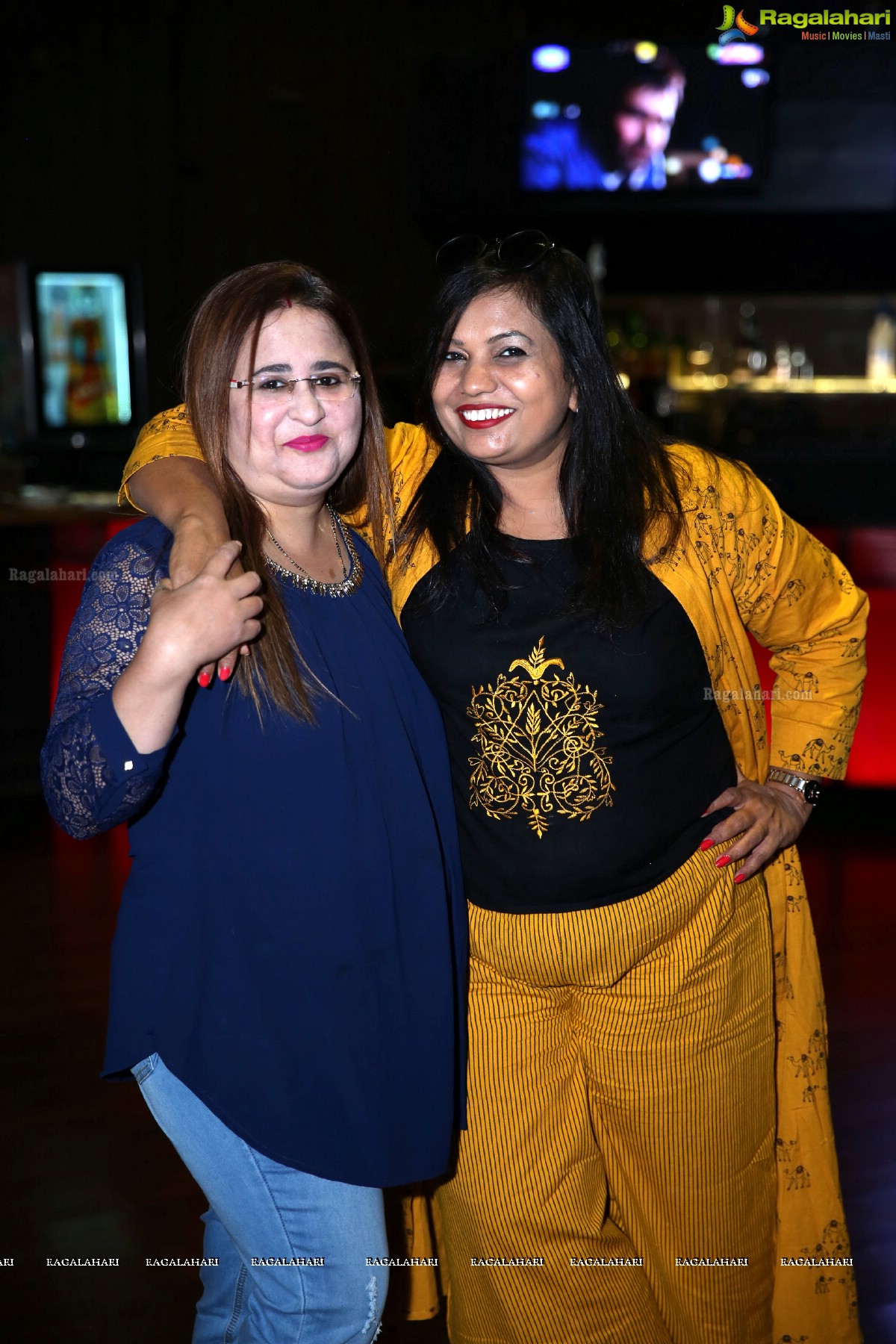 Praneeta Birthday Bash at Pints & Shots