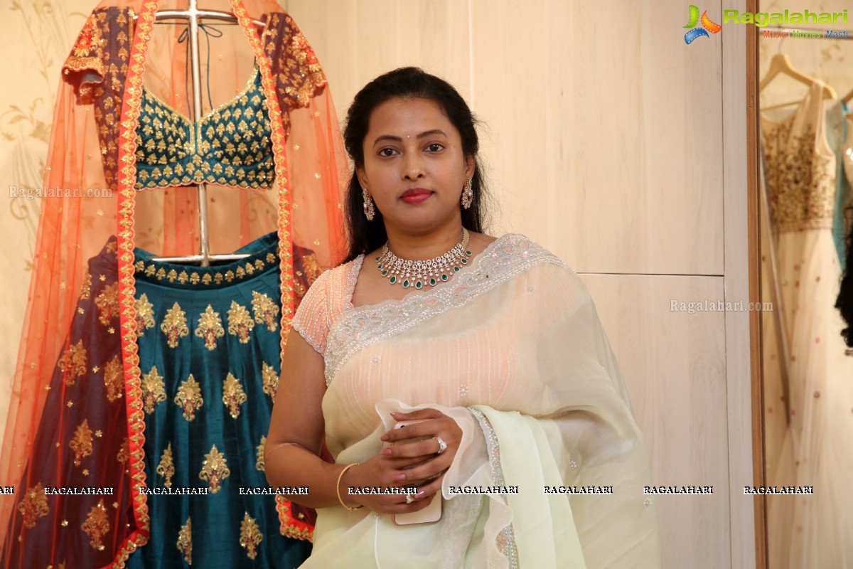 Tollywood Actress Ritu Varma Inaugurates ‘Priya Design Studio’ @ Jubilee Hills