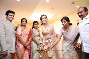 Ritu Varma Inaugurates ‘Priya Design Studio’ 