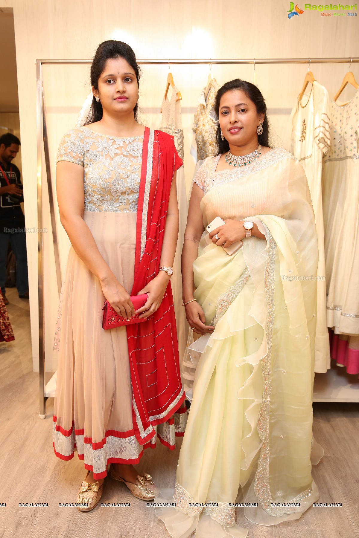 Tollywood Actress Ritu Varma Inaugurates ‘Priya Design Studio’ @ Jubilee Hills