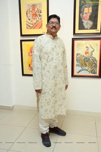 Hero Ram Inaugurates ‘Heartists Arti Mahotsav’ Gallery