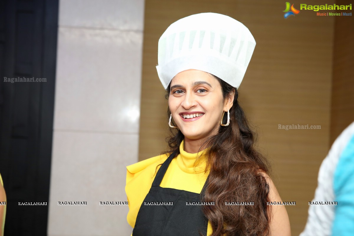 Synergy - Pre-Christmas Celebrations & Cake Mixing Event @ Taj Vivanta