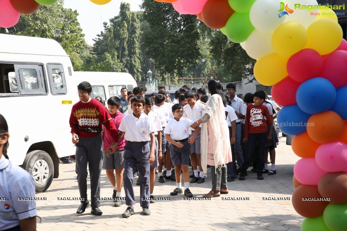 Round Table India Organizes 'Taare Zameen Par' - Painting Competition for Differently-Abled & Physically Challenged Children