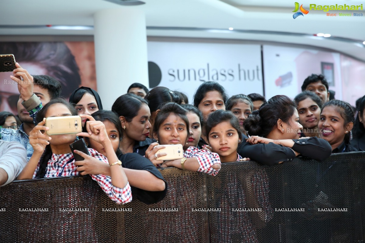 Tiger Shroff at The Grand Opening of Lifestyle New Store at Sarath City Capital Mall