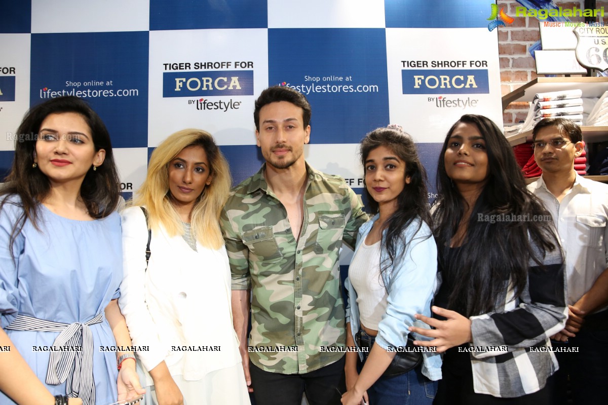 Tiger Shroff at The Grand Opening of Lifestyle New Store at Sarath City Capital Mall