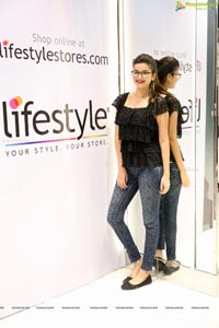 Tiger Shroff at Newly Launched Lifestyle Store