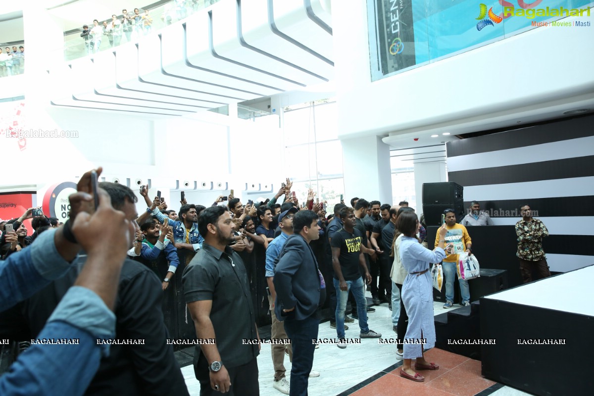 Tiger Shroff at The Grand Opening of Lifestyle New Store at Sarath City Capital Mall