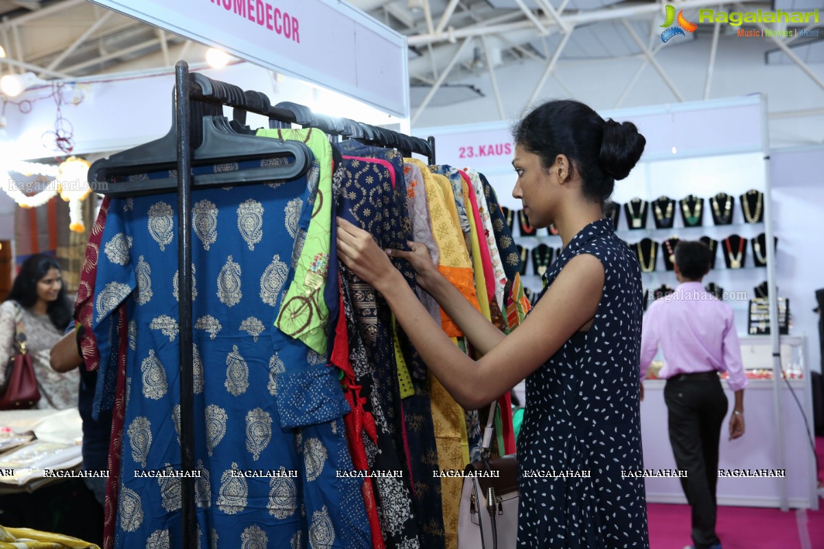 Trendz Vivah Collection - Exhibition & Sale Launch @ N Convention