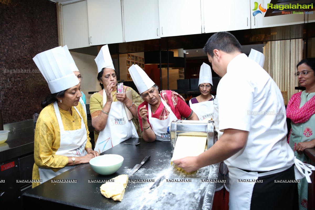 Seniors Enjoy Restaurant Kitchen Experience at Unmukt Festival - Westin CookFest